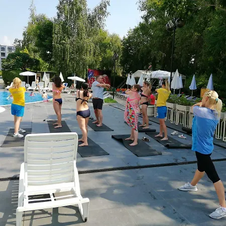 Отель Aquamarine Солнечный берег