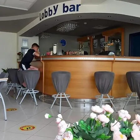 Отель Aquamarine