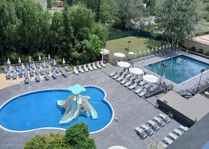 Aquamarine Hotel