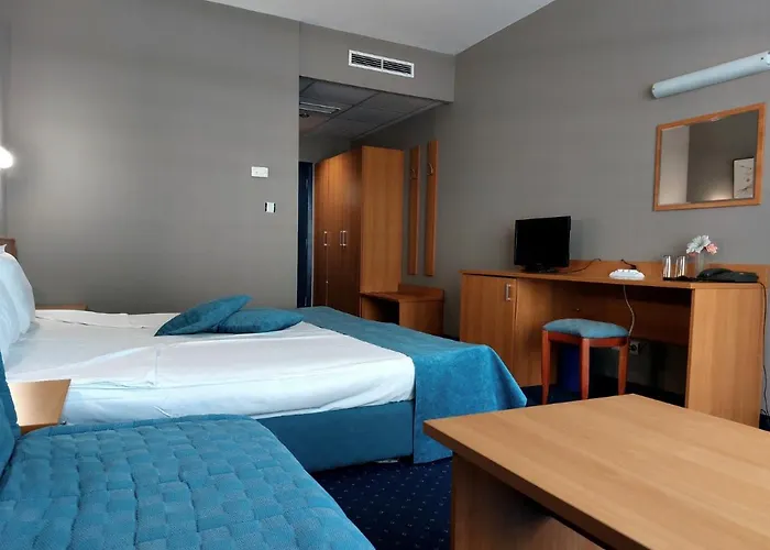 Aquamarine Hotel 4*
