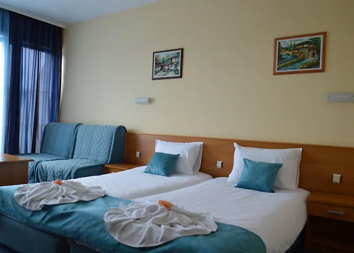 Aquamarine Hotel 4*