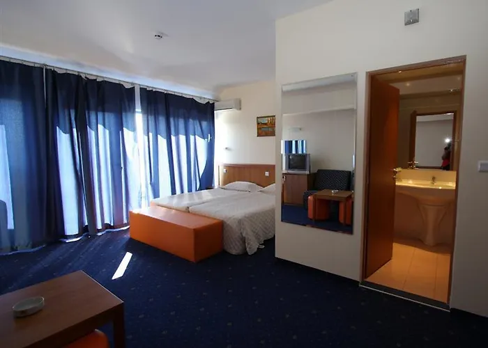 Hotel Aquamarine