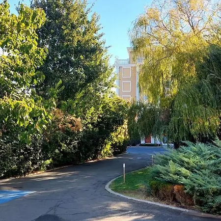 ホテル Aquamarine 4*