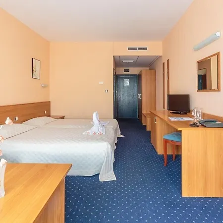 Aquamarine ホテル サニービーチ