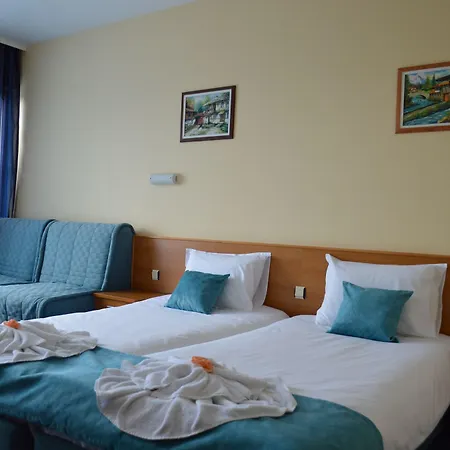 Aquamarine Hotel 4*