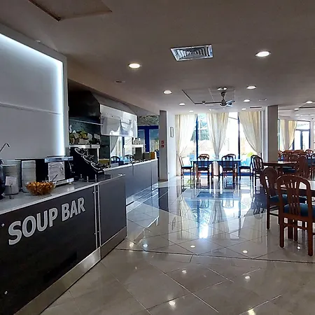 Aquamarine 4* ساني بيتش