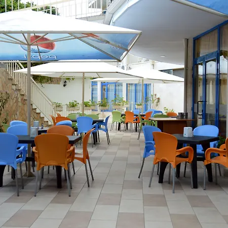 Aquamarine Hotel 4*