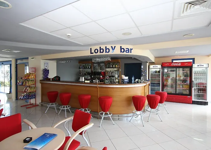 Отель Aquamarine