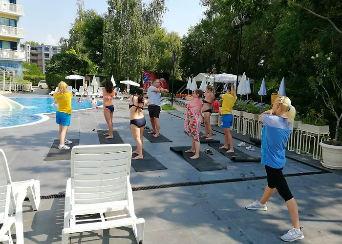 Отель Aquamarine Солнечный берег