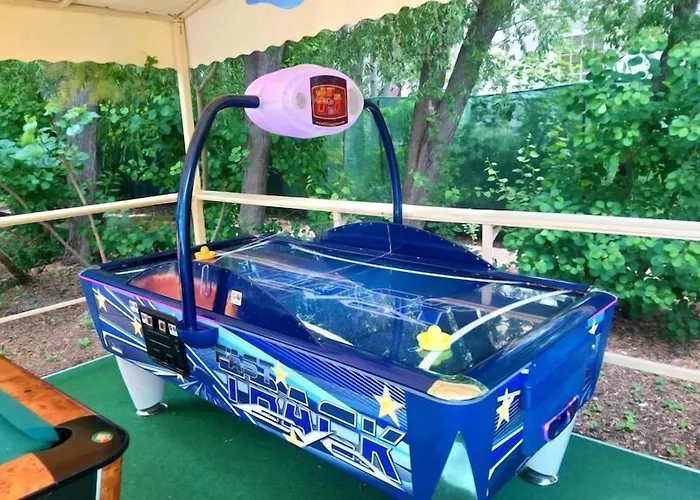 Отель Aquamarine