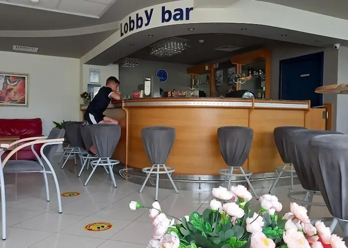 Отель Aquamarine