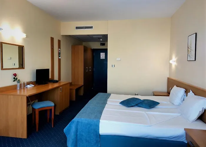 Aquamarine Slantschew brjag